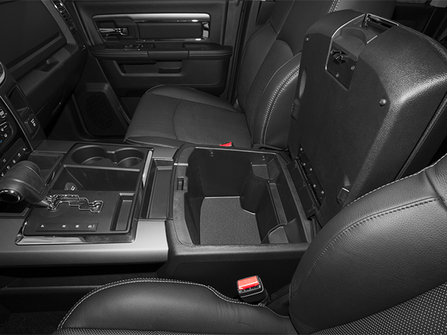 2013 RAM 1500 SLT