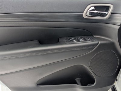 2020 Jeep Grand Cherokee Laredo E 4x4