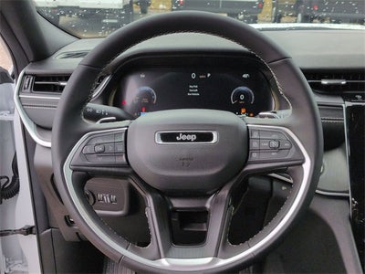 2026 Jeep Grand Cherokee GRAND CHEROKEE LAREDO X 4X4