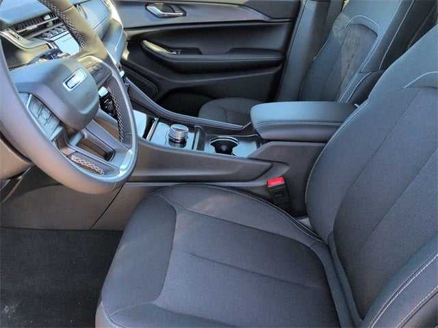 2026 Jeep Grand Cherokee GRAND CHEROKEE LAREDO X 4X4