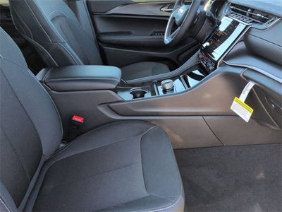 2026 Jeep Grand Cherokee GRAND CHEROKEE LAREDO X 4X4