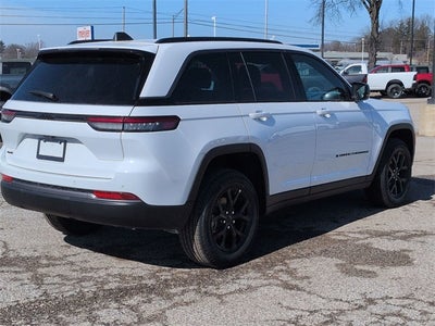 2026 Jeep Grand Cherokee GRAND CHEROKEE LAREDO ALTITUDE 4X4