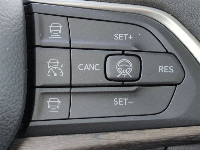 2026 Jeep Grand Cherokee GRAND CHEROKEE LIMITED RESERVE 4X4