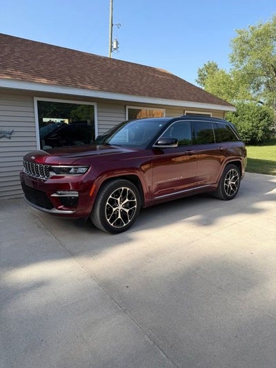 2025 Jeep Grand Cherokee Summit Reserve