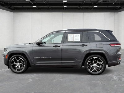 2022 Jeep Grand Cherokee Summit Reserve