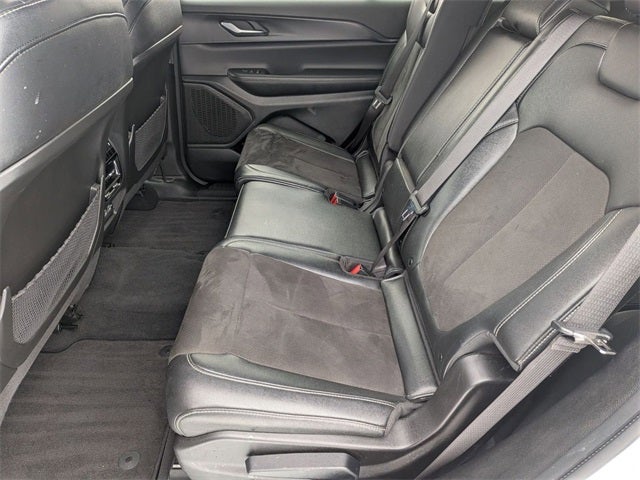 2024 Jeep Grand Cherokee L Altitude 4x4