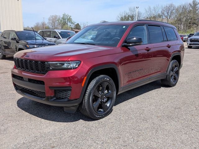 2023 Jeep Grand Cherokee L Altitude 4x4