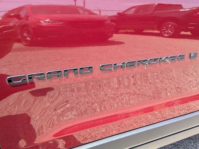 2023 Jeep Grand Cherokee L Altitude 4x4