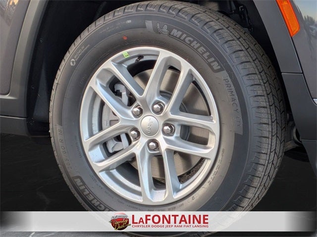 2025 Jeep Grand Cherokee L GRAND CHEROKEE L LAREDO X 4X4