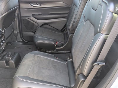 2025 Jeep Grand Cherokee L GRAND CHEROKEE L ALTITUDE X 4X4