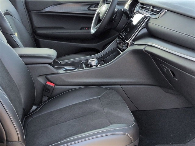 2025 Jeep Grand Cherokee L GRAND CHEROKEE L ALTITUDE X 4X4