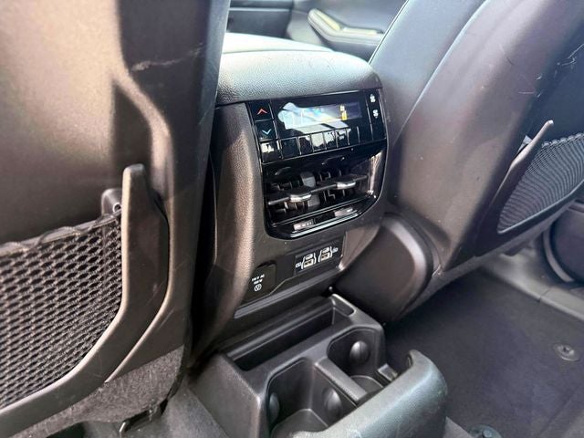 2025 Jeep Grand Cherokee L Laredo X 4x4