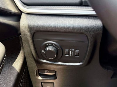 2025 Jeep Grand Cherokee L Laredo X 4x4