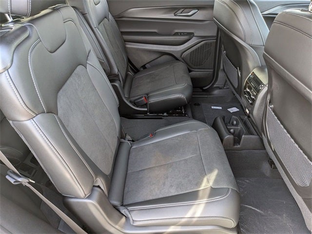 2025 Jeep Grand Cherokee L GRAND CHEROKEE L ALTITUDE X 4X4