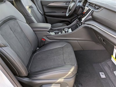 2025 Jeep Grand Cherokee L GRAND CHEROKEE L ALTITUDE X 4X4