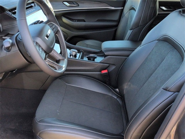 2026 Jeep Grand Cherokee L GRAND CHEROKEE L LAREDO ALTITUDE 4X4