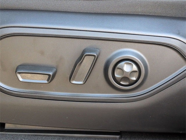 2026 Jeep Grand Cherokee L GRAND CHEROKEE L LAREDO ALTITUDE 4X4