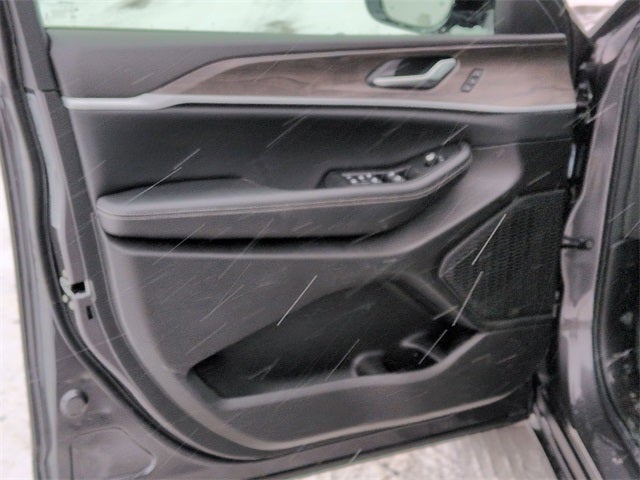 2025 Jeep Grand Cherokee L GRAND CHEROKEE L LIMITED 4X4