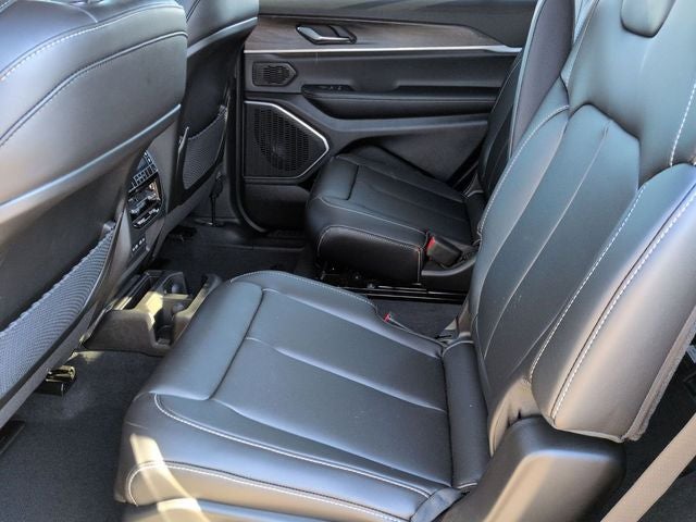 2026 Jeep Grand Cherokee L GRAND CHEROKEE L LIMITED 4X4