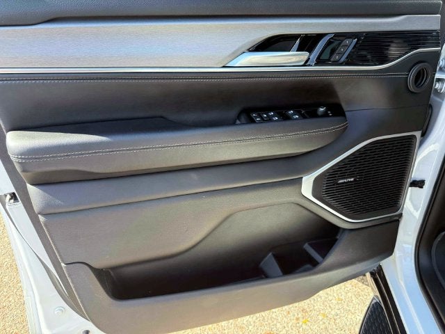 2023 Jeep Wagoneer Series II Carbide 4x4