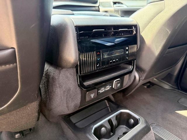 2024 Jeep Wagoneer Series II Carbide 4x4