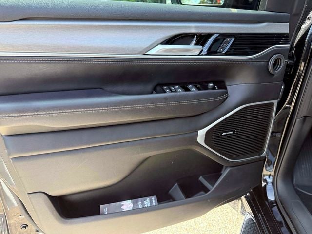 2024 Jeep Wagoneer Series II Carbide 4x4