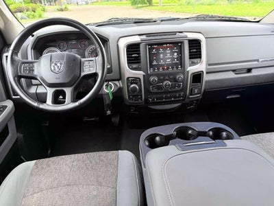 2018 RAM 1500 Big Horn Quad Cab 4x4 6'4' Box