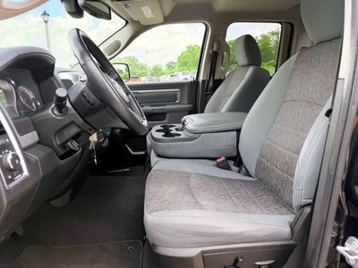 2018 RAM 1500 Big Horn Quad Cab 4x4 6'4' Box