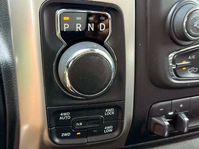 2018 RAM 1500 Big Horn Quad Cab 4x4 6'4' Box
