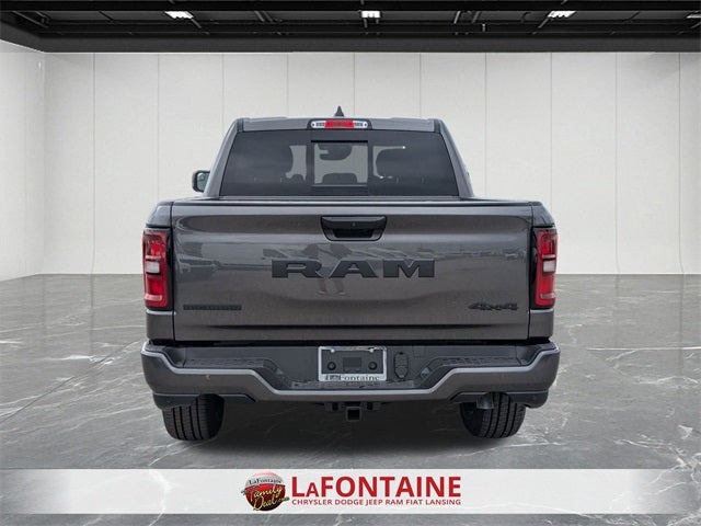 2025 RAM Ram 1500 RAM 1500 BIG HORN CREW CAB 4X4 5'7' BOX
