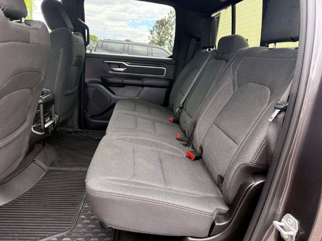 2020 RAM 1500 Big Horn Crew Cab 4x4 5'7' Box