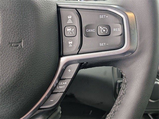 2026 RAM 1500 Big Horn Crew Cab 4x4 5'7' Box