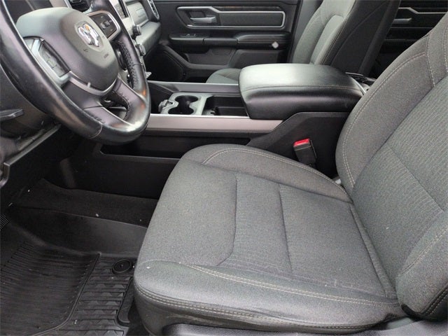 2020 RAM 1500 Big Horn Crew Cab 4x4 5'7' Box