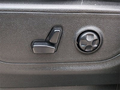 2020 RAM 1500 Big Horn Crew Cab 4x4 5'7' Box