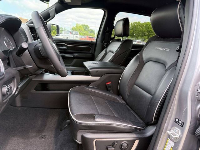 2025 RAM 1500 Laramie Crew Cab 4x4 5'7' Box