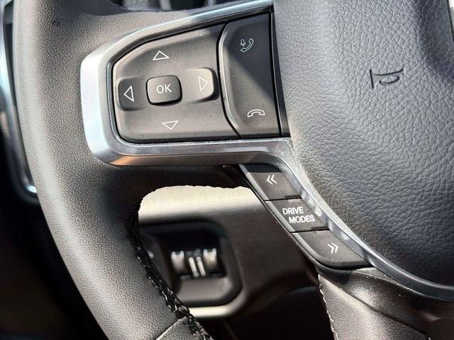 2025 RAM 1500 Laramie Crew Cab 4x4 5'7' Box