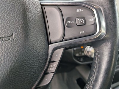 2024 RAM 1500 Laramie Crew Cab 4x4 5'7' Box