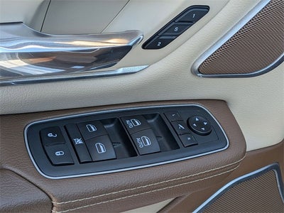 2021 RAM 1500 Laramie Crew Cab 4x4 5'7' Box