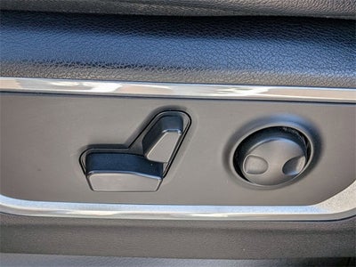 2022 RAM 1500 Laramie Crew Cab 4x4 5'7' Box