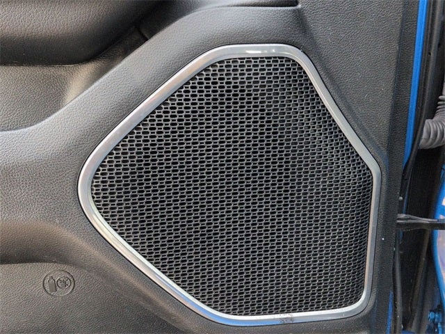 2021 RAM 1500 Laramie Crew Cab 4x4 5'7' Box