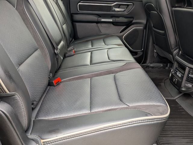 2024 RAM 1500 Laramie Crew Cab 4x4 5'7' Box