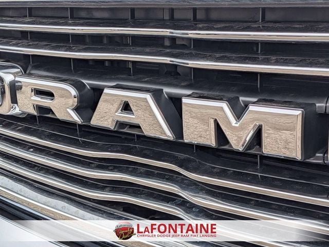 2024 RAM 1500 Laramie Crew Cab 4x4 5'7' Box