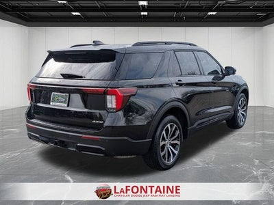 2025 Ford Explorer ST-Line