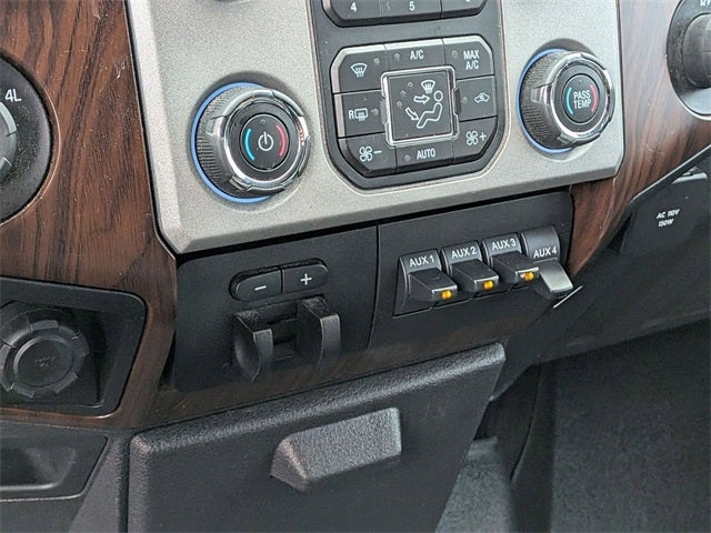 2015 Ford F-350 LARIAT