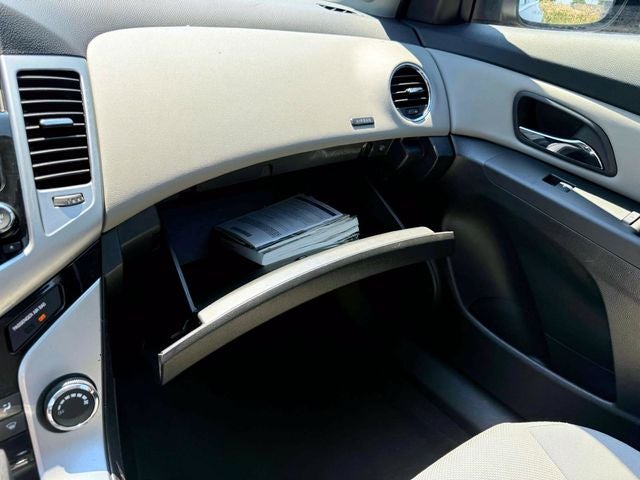 2015 Chevrolet Cruze 1LT Auto