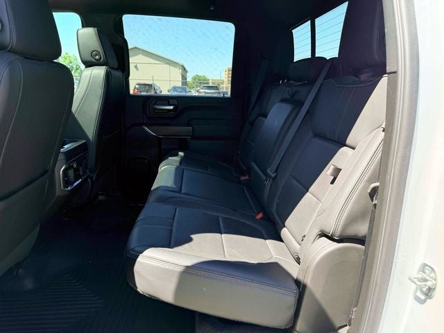 2022 Chevrolet Silverado 2500HD 4WD Crew Cab Standard Bed High Country