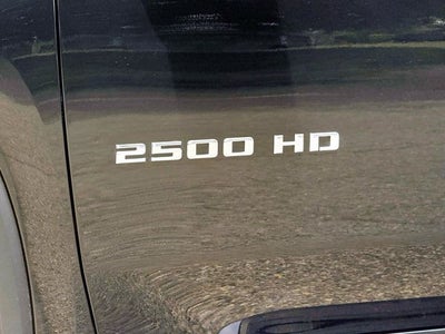 2022 Chevrolet Silverado 2500HD 4WD Crew Cab Standard Bed High Country