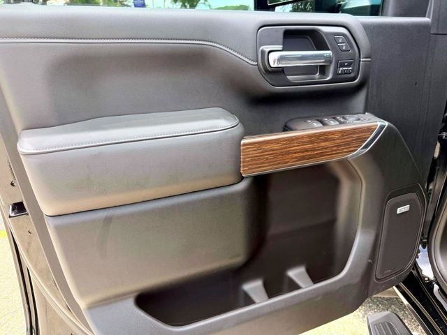 2022 Chevrolet Silverado 2500HD 4WD Crew Cab Standard Bed High Country