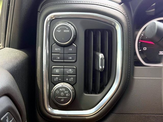 2022 Chevrolet Silverado 2500HD 4WD Crew Cab Standard Bed High Country