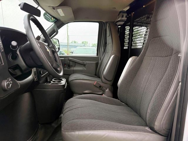 2024 Chevrolet Express Cargo RWD 2500 Regular Wheelbase WT